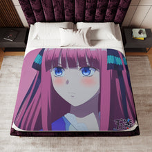 Load image into Gallery viewer, Nakano Nino Sherpa Blanket