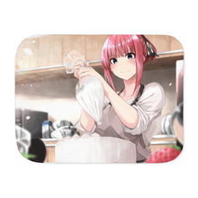 Load image into Gallery viewer, The Quintessential Quintuplets Nino Nakano Sherpa Blanket