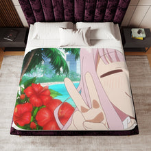 Load image into Gallery viewer, Anime Kaguya-sama: Love is War Sherpa Blanket