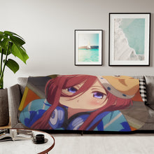Load image into Gallery viewer, Miku Nakano Sherpa Blanket