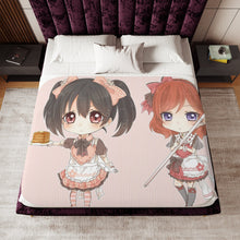 Load image into Gallery viewer, Nishikino Maki, Yazawa Nico Sherpa Blanket