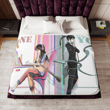 Load image into Gallery viewer, Yayoi Kunizuka- All alone Sherpa Blanket