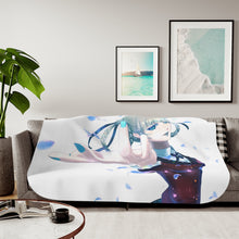 Load image into Gallery viewer, Kirari Momobami Sherpa Blanket