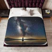 Load image into Gallery viewer, Violet Evergarden Sherpa Blanket