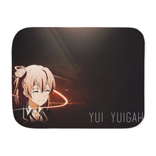 Load image into Gallery viewer, Yui Yuigahama Sherpa Blanket