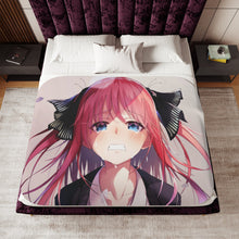Load image into Gallery viewer, The Quintessential Quintuplets Nino Nakano Sherpa Blanket