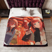 Load image into Gallery viewer, The Quintessential Quintuplets Miku Nakano, Itsuki Nakano, Nino Nakano, Yotsuba Nakano, Ichika Nakano Sherpa Blanket