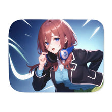 Load image into Gallery viewer, Nakano Miku Sherpa Blanket