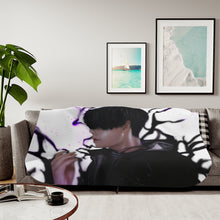 Load image into Gallery viewer, Anime Solo Leveling Sherpa Blanket