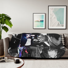 Load image into Gallery viewer, Solo Leveling Sherpa Blanket