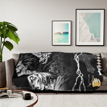 Load image into Gallery viewer, Light Yagami Sherpa Blanket