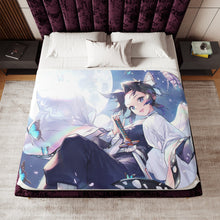 Load image into Gallery viewer, Shinobu Kochou/Kimetsu no Yaiba Sherpa Blanket