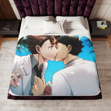 Load image into Gallery viewer, Haikyu!! Sherpa Blanket