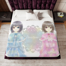 Load image into Gallery viewer, Mei and Fujioka Misaki Sherpa Blanket