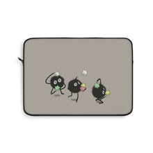 Load image into Gallery viewer, A few マクロクロスケ sketched on a cool Tokyo night Laptop Sleeve