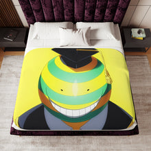 Load image into Gallery viewer, Koro-sensei Sherpa Blanket