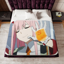 Load image into Gallery viewer, S-Class Sherpa Blanket
