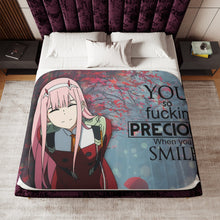 Load image into Gallery viewer, Darling in the FranXX Sherpa Blanket