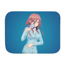 Load image into Gallery viewer, Miku Nakano from 5-Toubun no Hanayome Sherpa Blanket
