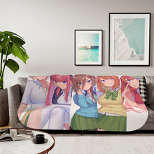Load image into Gallery viewer, The Quintessential Quintuplets Miku Nakano, Itsuki Nakano, Nino Nakano, Yotsuba Nakano, Ichika Nakano Sherpa Blanket
