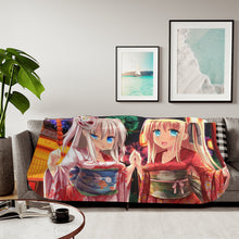 Load image into Gallery viewer, Nao Tomori and Yusa Nishimori in yukata Sherpa Blanket