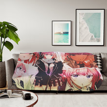 Load image into Gallery viewer, My Teen Romantic Comedy SNAFU Yui Yuigahama Sherpa Blanket