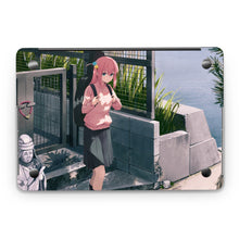 Load image into Gallery viewer, Hitori Gotou  Macbook Skin