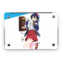 Load image into Gallery viewer, Nisekoi Seishirou Tsugumi Macbook Skin