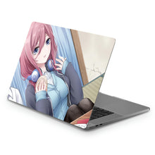 Load image into Gallery viewer, The Quintessential Quintuplets Miku Nakano  Macbook Skin