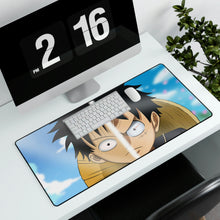 Load image into Gallery viewer, Luffy en su primer y último diseño Mouse Pad (Desk Mat)
