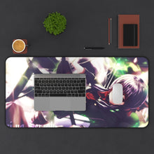Load image into Gallery viewer, Seraph Of The End Mouse Pad (Desk Mat) With Laptop