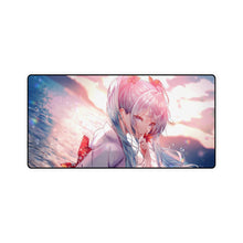 Load image into Gallery viewer, Hatsune Miku Mouse Pad (Desk Mat)