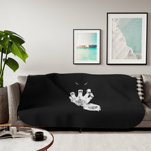 Load image into Gallery viewer, Full Metal Alchemist Roy Mustang Sherpa Blanket
