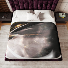 Load image into Gallery viewer, Anime Guilty Crown Sherpa Blanket
