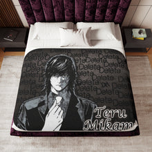 Load image into Gallery viewer, Teru Mikami (Death Note) Sherpa Blanket
