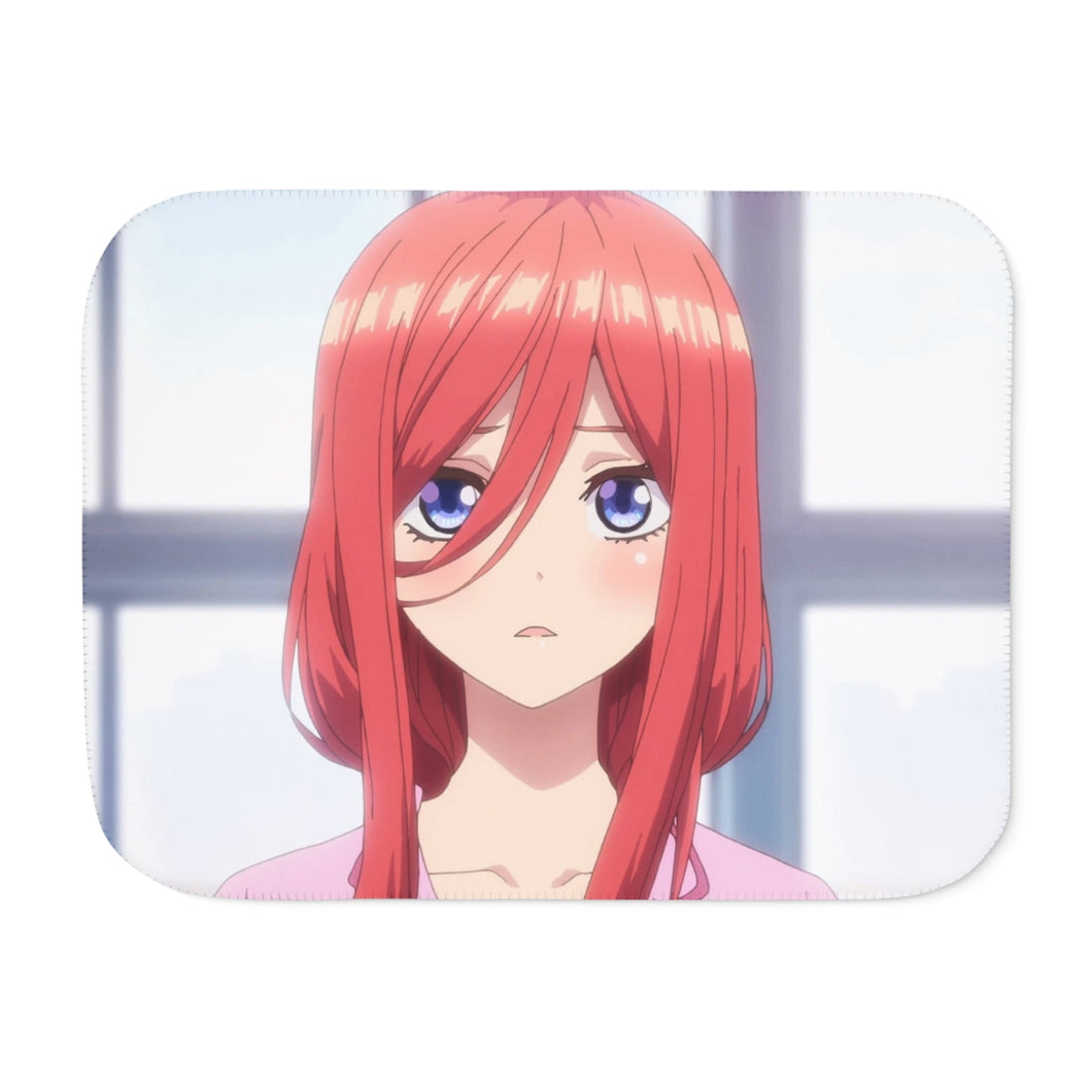 Itsuki Nakano Sherpa Blanket