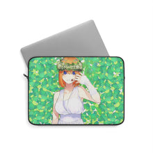 Load image into Gallery viewer, Yotsuba Nakano Laptop Sleeve
