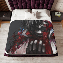 Load image into Gallery viewer, Tokyo Ghoul Ken Kaneki Sherpa Blanket
