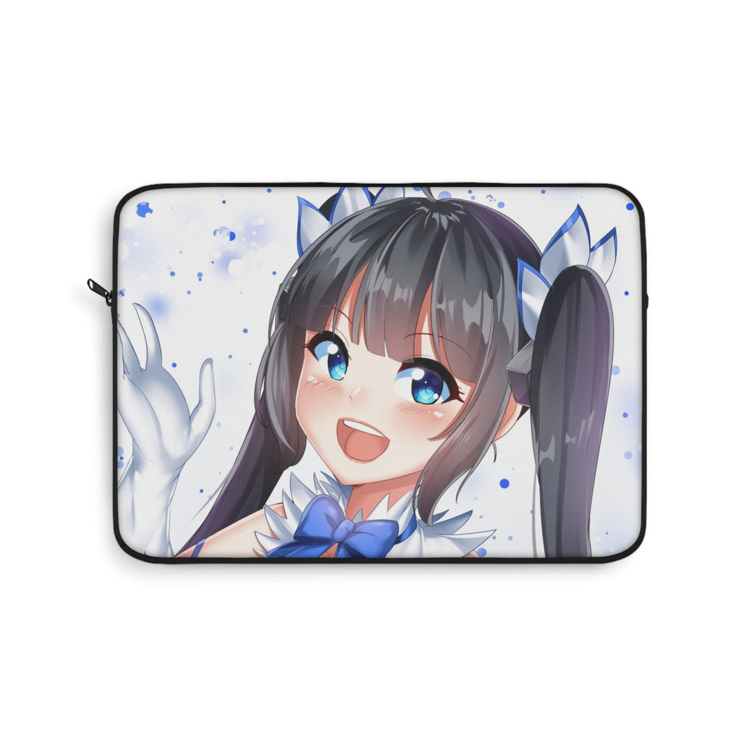 Is It Wrong to Try to Pick Up Girls in a Dungeon? Hestia Laptop Sleeve