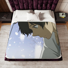 Load image into Gallery viewer, Hōtarō Oreki looking down Sherpa Blanket
