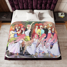 Load image into Gallery viewer, The Quintessential Quintuplets Miku Nakano, Itsuki Nakano, Nino Nakano, Yotsuba Nakano, Ichika Nakano Sherpa Blanket
