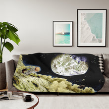 Load image into Gallery viewer, Anime One-Punch Manr Sherpa Blanket
