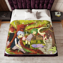 Load image into Gallery viewer, Karma,Nagisa,Kaede and Koro-sensei Sherpa Blanket
