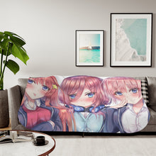 Load image into Gallery viewer, The Quintessential Quintuplets Miku Nakano, Itsuki Nakano, Nino Nakano, Yotsuba Nakano, Ichika Nakano Sherpa Blanket
