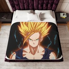 Load image into Gallery viewer, Gohan (SSJ2) Sherpa Blanket
