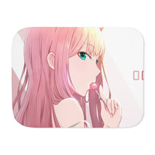 Load image into Gallery viewer, Darling In The FranXX Sherpa Blanket
