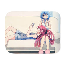 Load image into Gallery viewer, Anime Puella Magi Madoka Magica Sherpa Blanket
