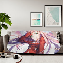 Load image into Gallery viewer, Darling in the FranXX Sherpa Blanket

