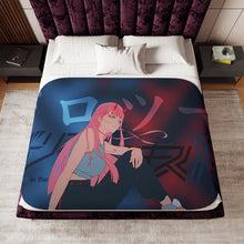 Load image into Gallery viewer, Darling in the FranXX - Zero Two Sherpa Blanket

