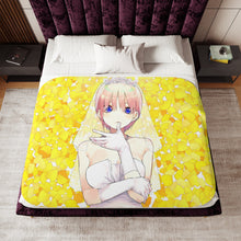 Load image into Gallery viewer, Ichika Nakano Sherpa Blanket
